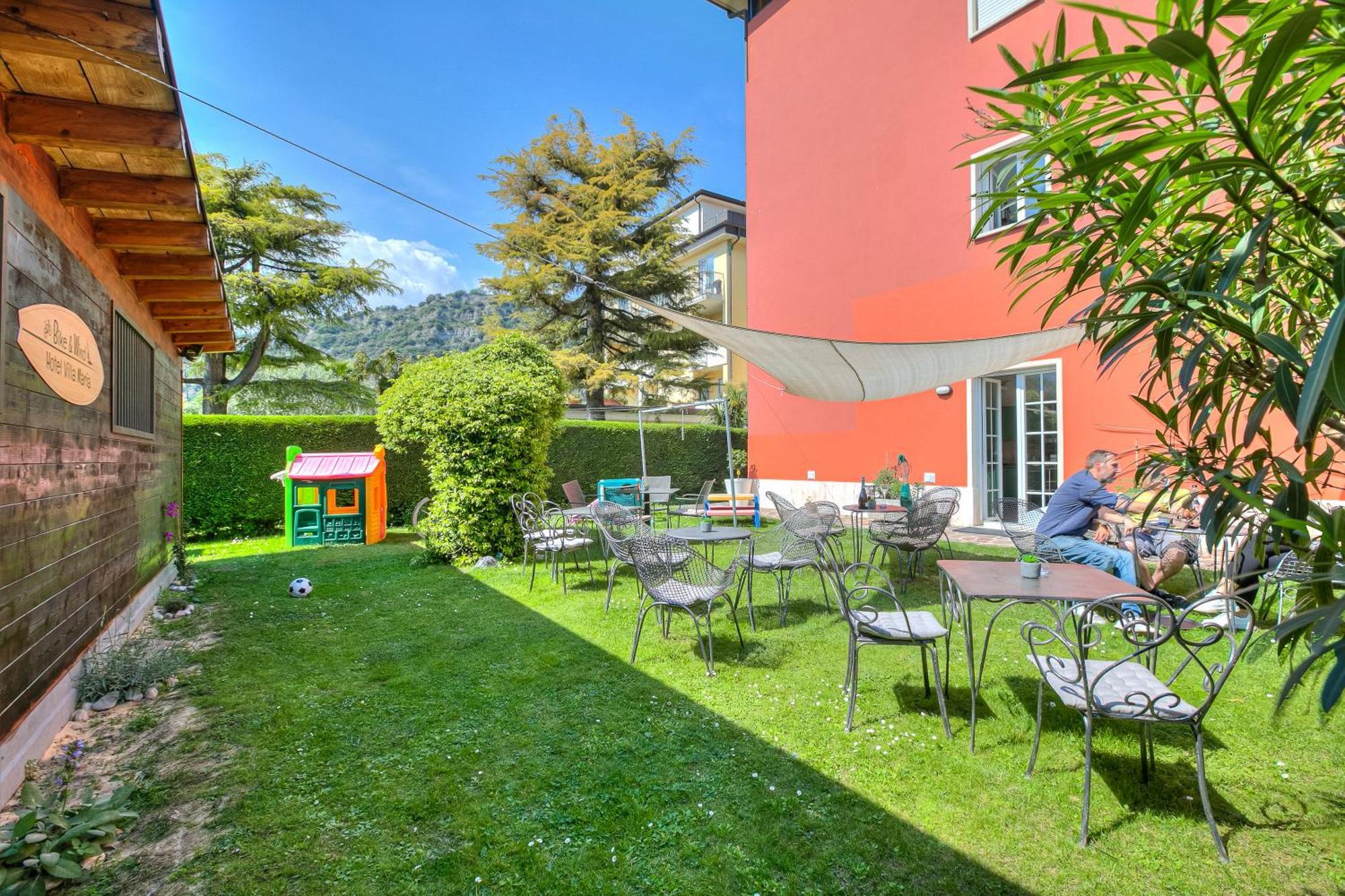 Bike & Wind Hotel Villa Maria Torbole Sul Garda Exterior photo